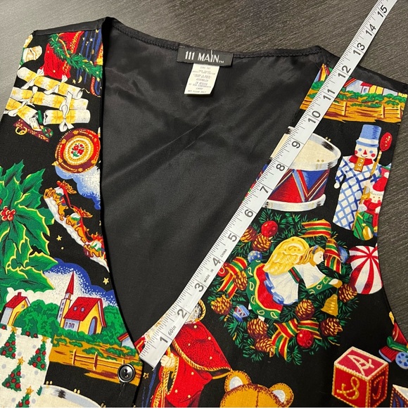 Holiday Themed Vest with Festive Christmas Print Vtg. Large - Picture 6 of 11
